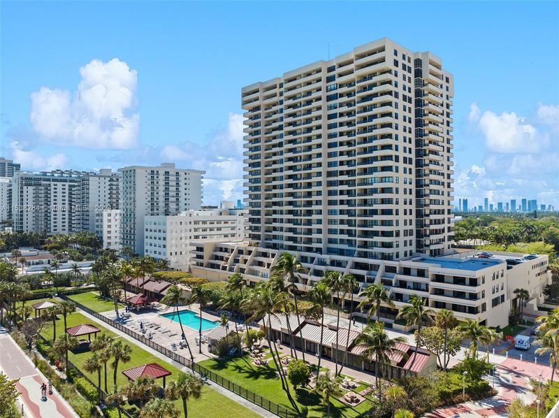 Image for property 2555 Collins Ave 1200, Miami Beach, FL 33140