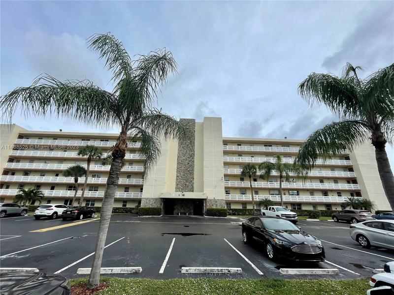 Image for property 141 3rd Ave 508, Dania Beach, FL 33004