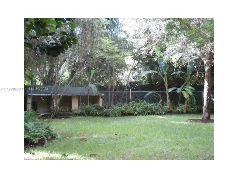 Image for property 15000 Old Cutler Rd, Palmetto Bay, FL 33158