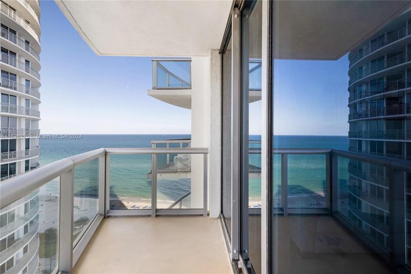 Image for property 17315 Collins Ave 1508, Sunny Isles Beach, FL 33160