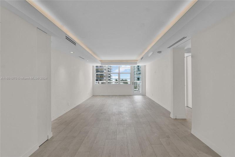 Image for property 5700 Collins Ave 7A, Miami Beach, FL 33140