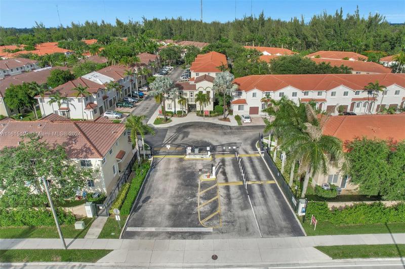 Image for property 21105 14th Pl 138, Miami Gardens, FL 33169