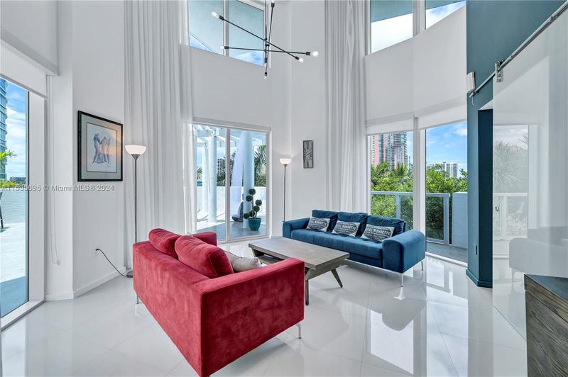 Image for property 3030 188th St 301, Aventura, FL 33180