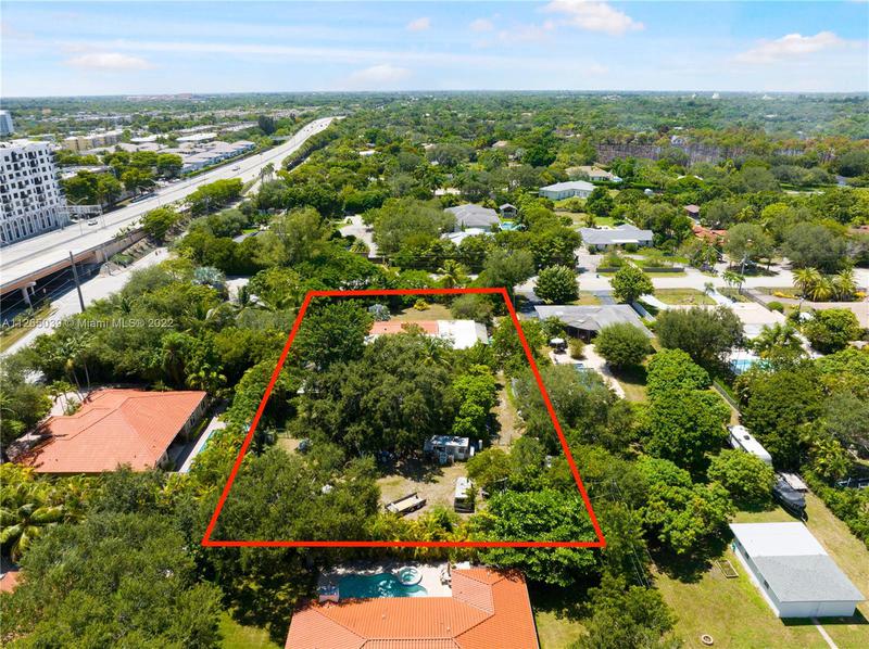 Image for property 7901 72nd Ave, Miami, FL 33143