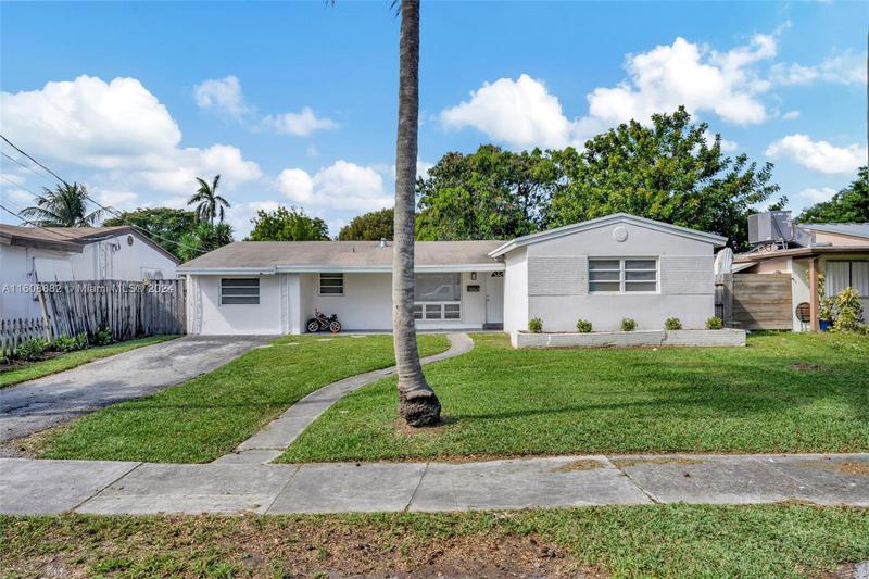 Image for property 3043 Hayes Street, Hollywood, FL 33021