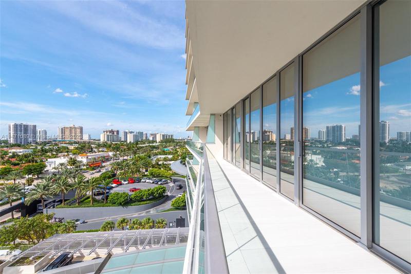 Image for property 18501 Collins Ave 703, Sunny Isles Beach, FL 33160