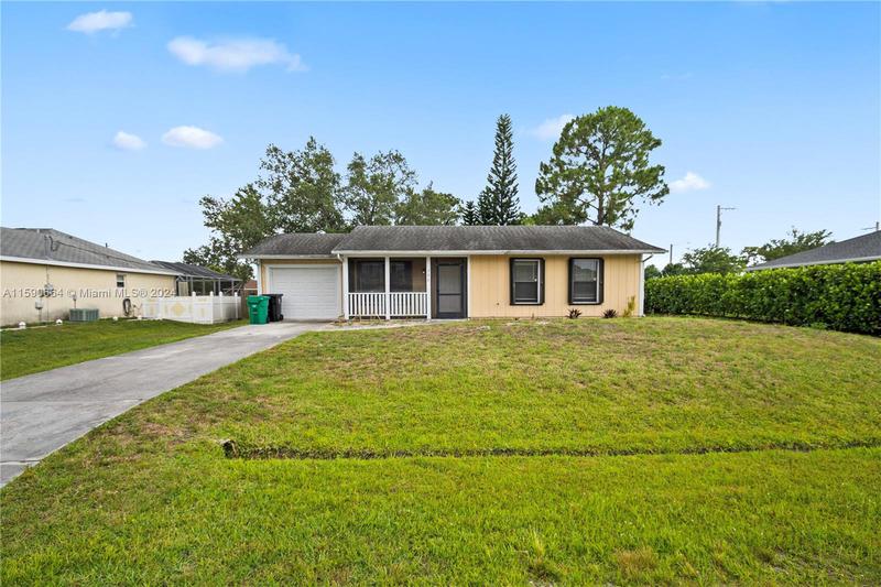 Image for property 386 Majestic Ter, Port St. Lucie, FL 34984