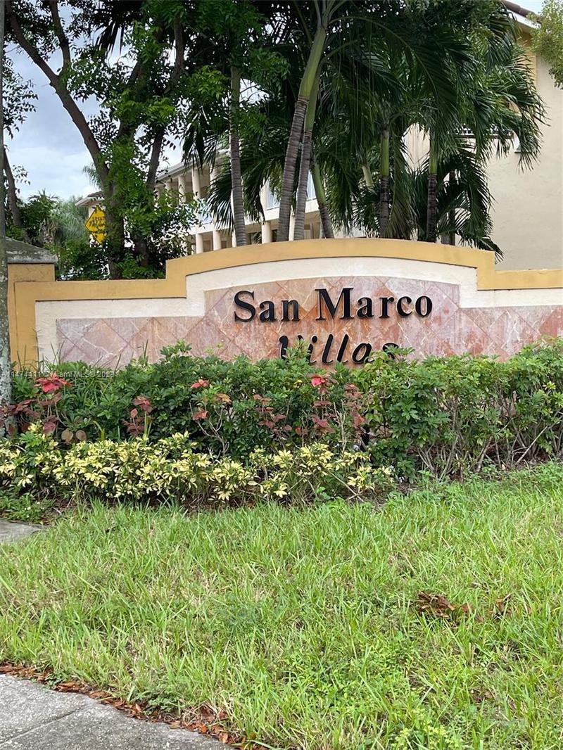 Image for property 6940 179th St 302-7, Hialeah, FL 33015