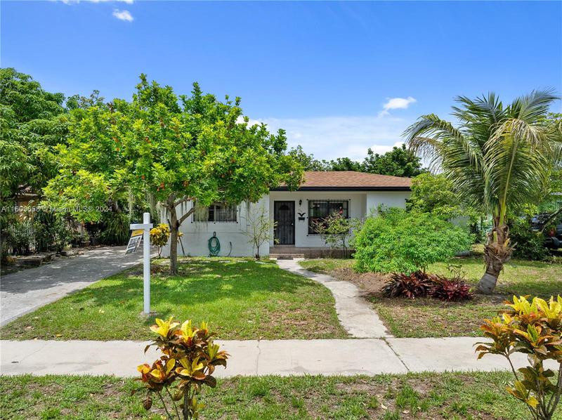 Image for property 555 157th St, Miami, FL 33162