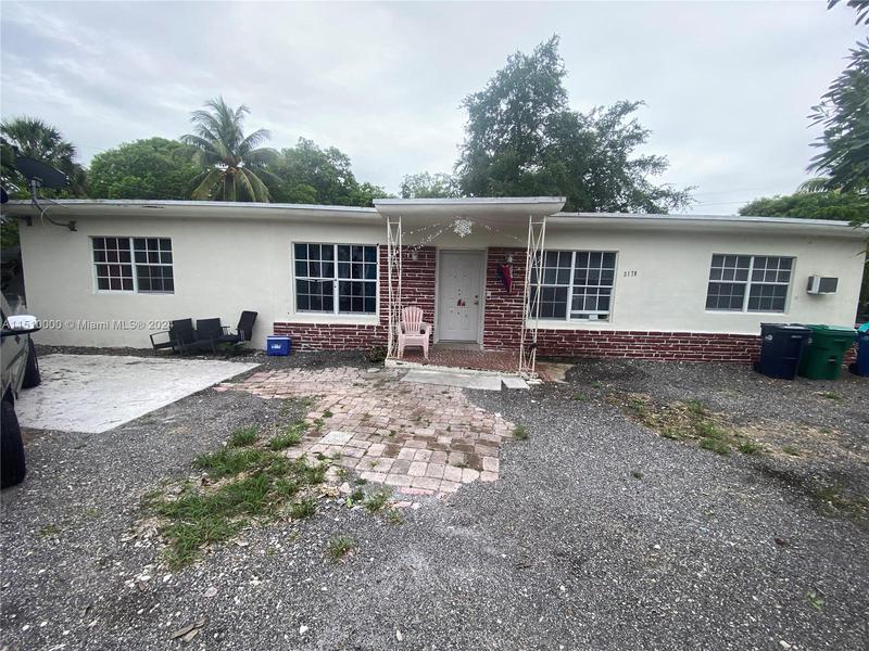 Image for property 3170 100th St, Miami, FL 33147