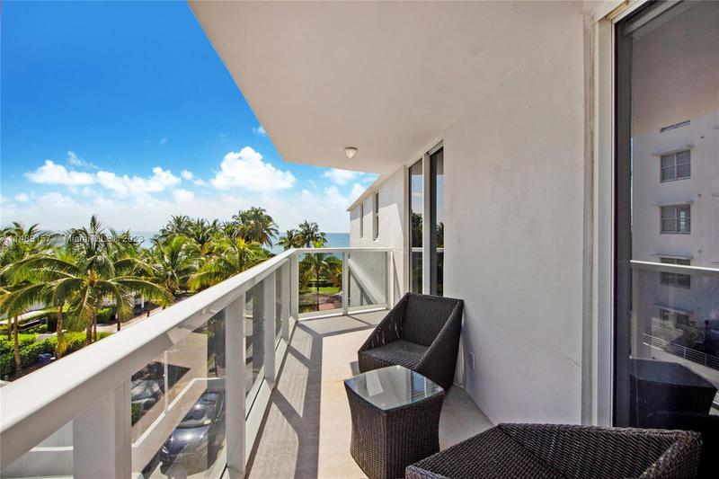 Image for property 2401 Collins Ave 612, Miami Beach, FL 33140