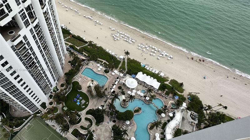Image for property 18001 Collins Ave 2907, Sunny Isles Beach, FL 33160