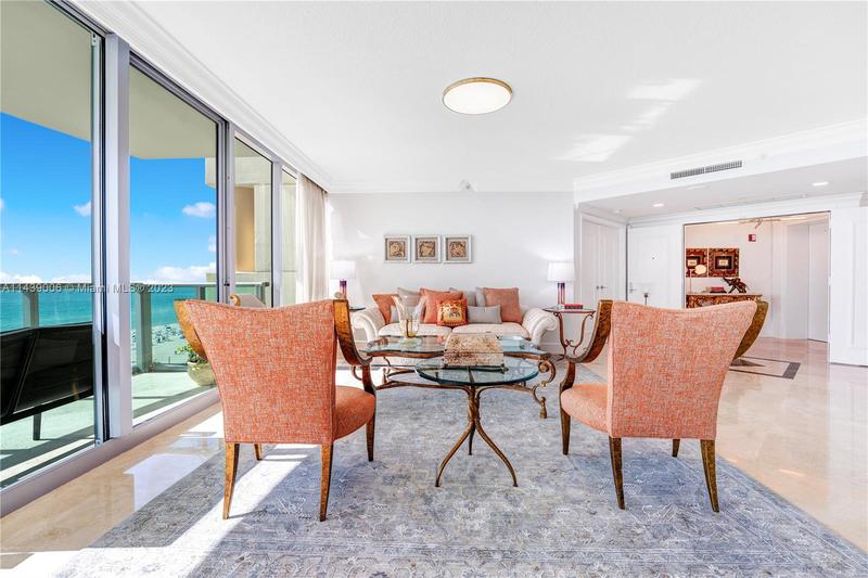 Image for property 1455 Ocean Dr 909, Miami Beach, FL 33139