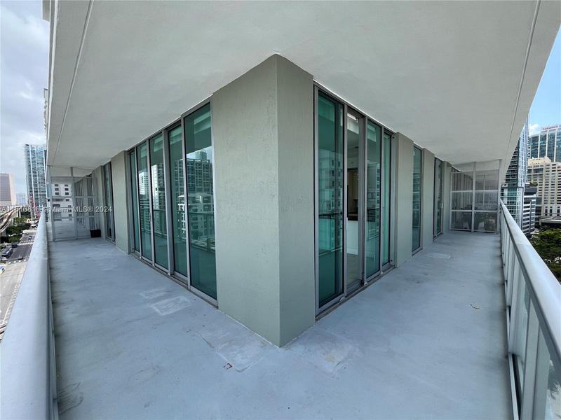 Image for property 79 12th St 1401-S, Miami, FL 33130