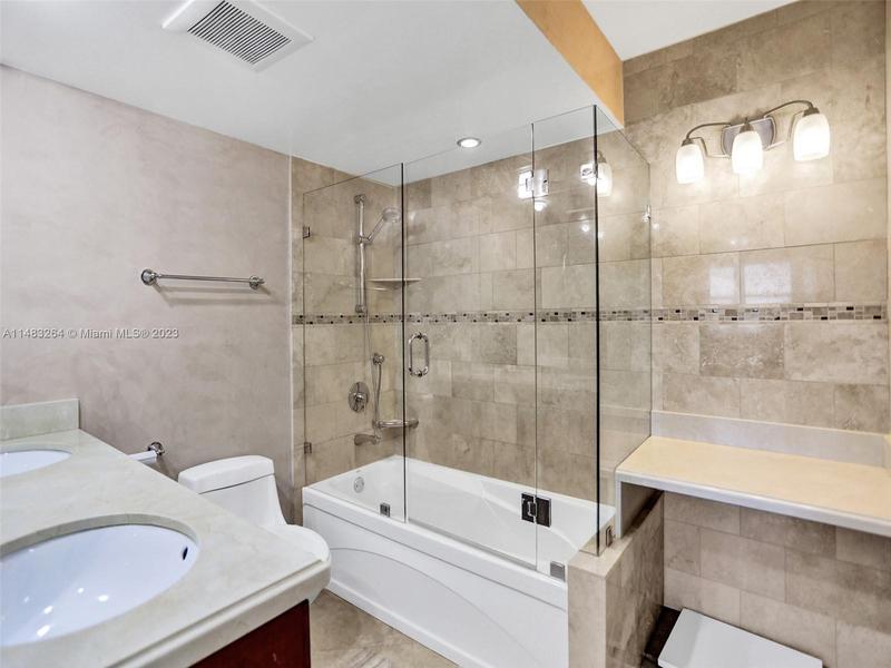 Image for property 251 174th St 2220, Sunny Isles Beach, FL 33160