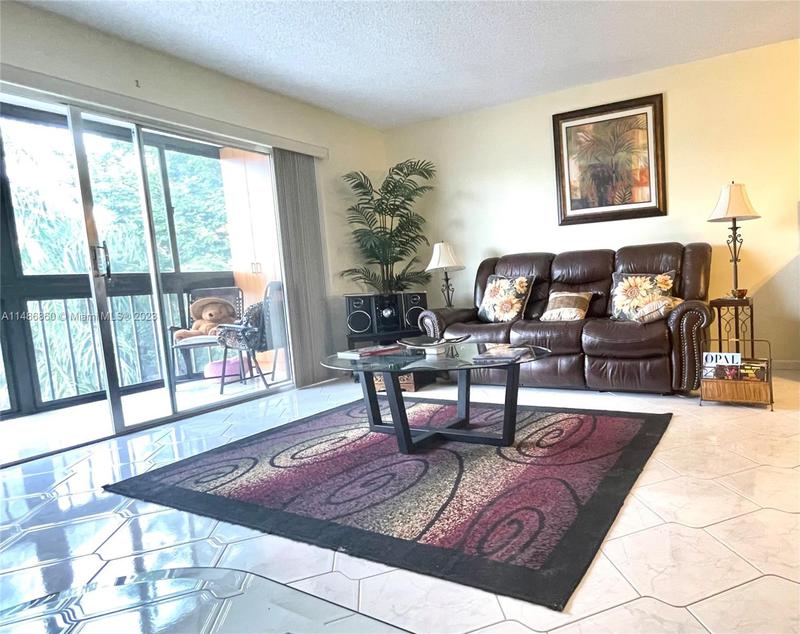 Image for property 7301 Amberly Ln 409, Delray Beach, FL 33446