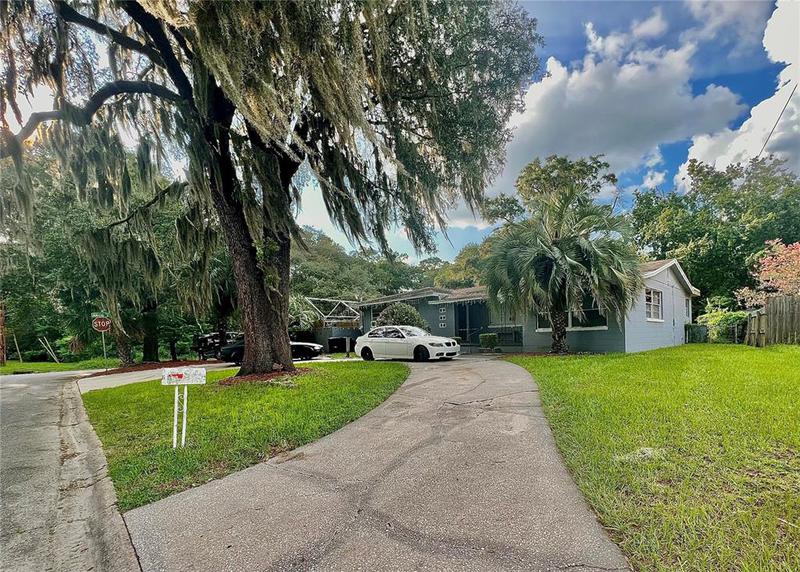 Image for property 6067 MIZZELL DRIVE, JACKSONVILLE, FL 32205